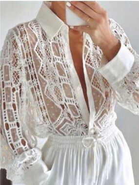 Zara Cream Crochet Lace Button-Up Blouse